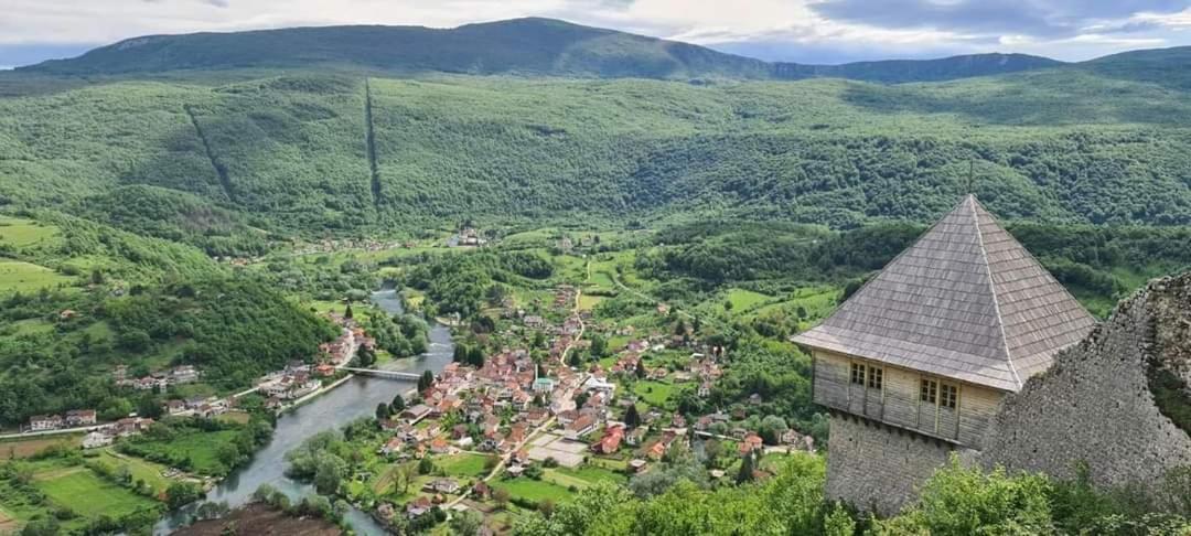 Naid Apartmani Kulen Vakuf Dış mekan fotoğraf