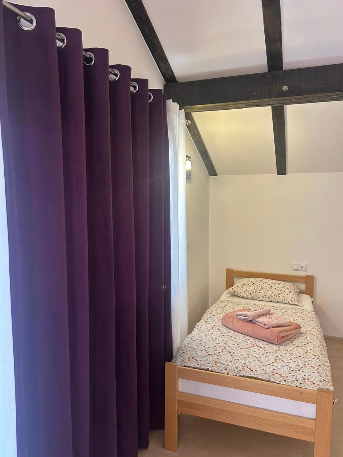 Naid Apartmani Kulen Vakuf Dış mekan fotoğraf