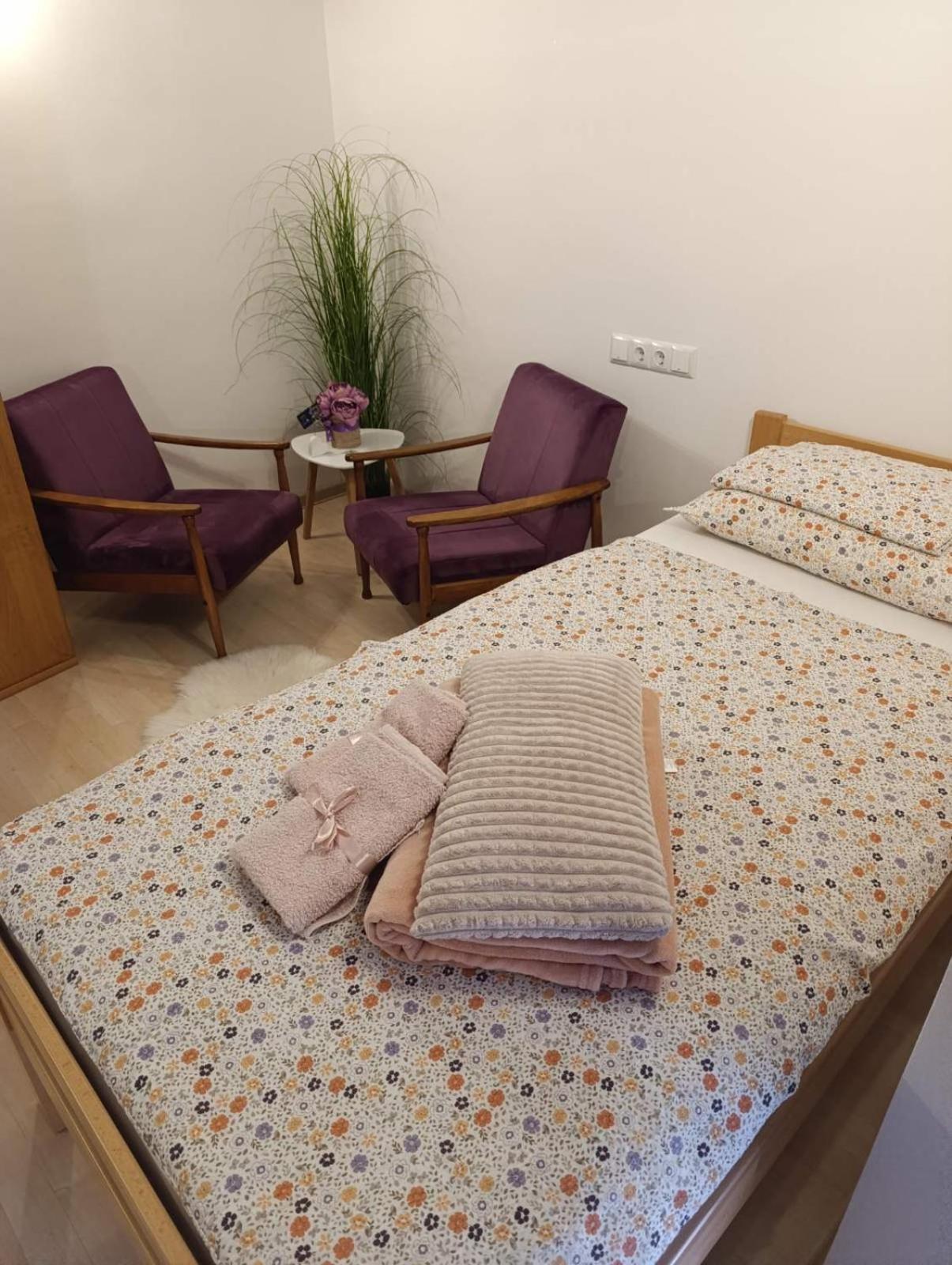 Naid Apartmani Kulen Vakuf Dış mekan fotoğraf