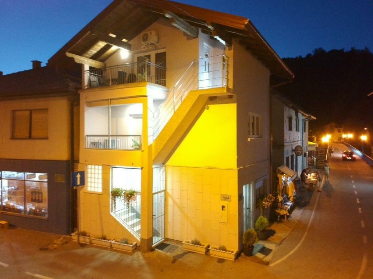 Naid Apartmani Kulen Vakuf Dış mekan fotoğraf
